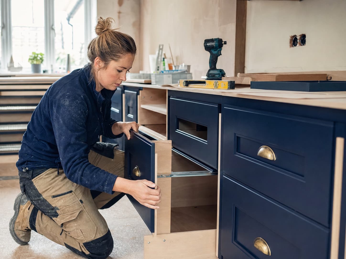 Kitchen fitting for a UK carpenter business