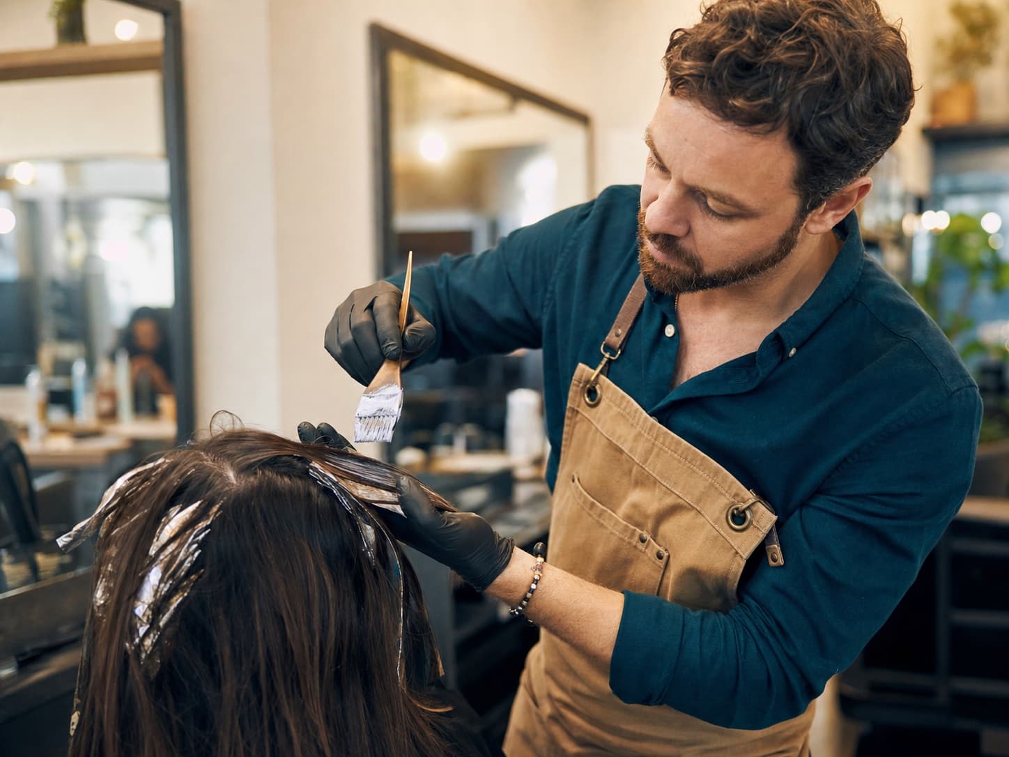 Colour appointments for a UK hairdresser business