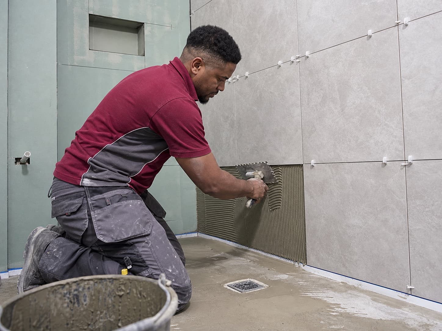 Wet rooms for a UK tiler business
